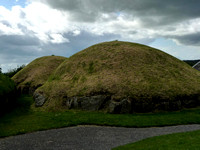 Knowth - Team PP in Ireland (May 2009)